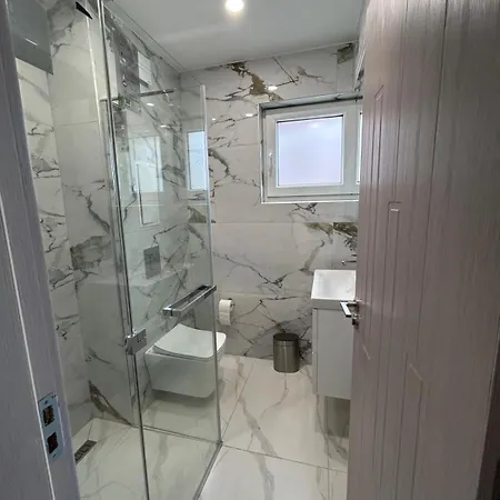 On The 7 * سوزوبول