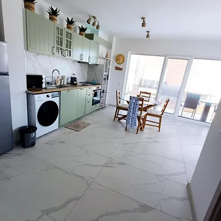 شقة On The 7 سوزوبول